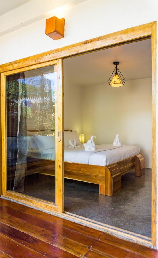 Focus Rooms El Nido Exterior photo